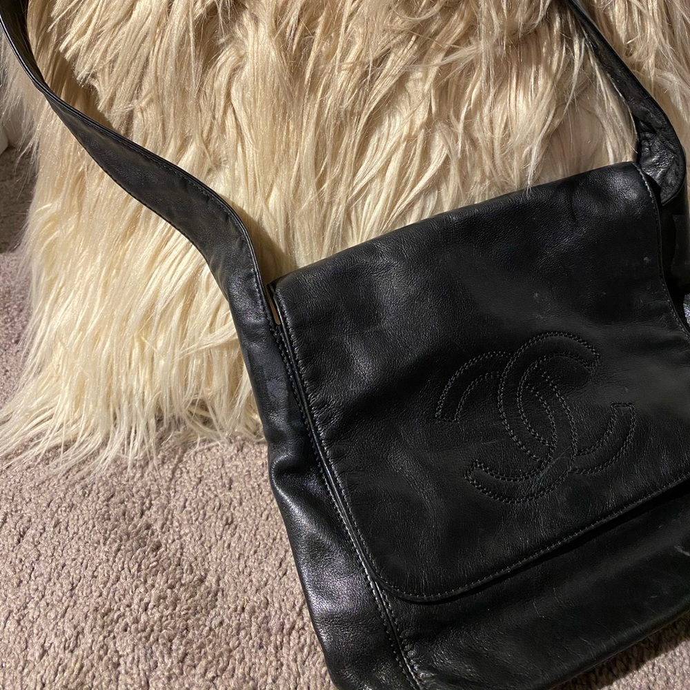 Chanel purse